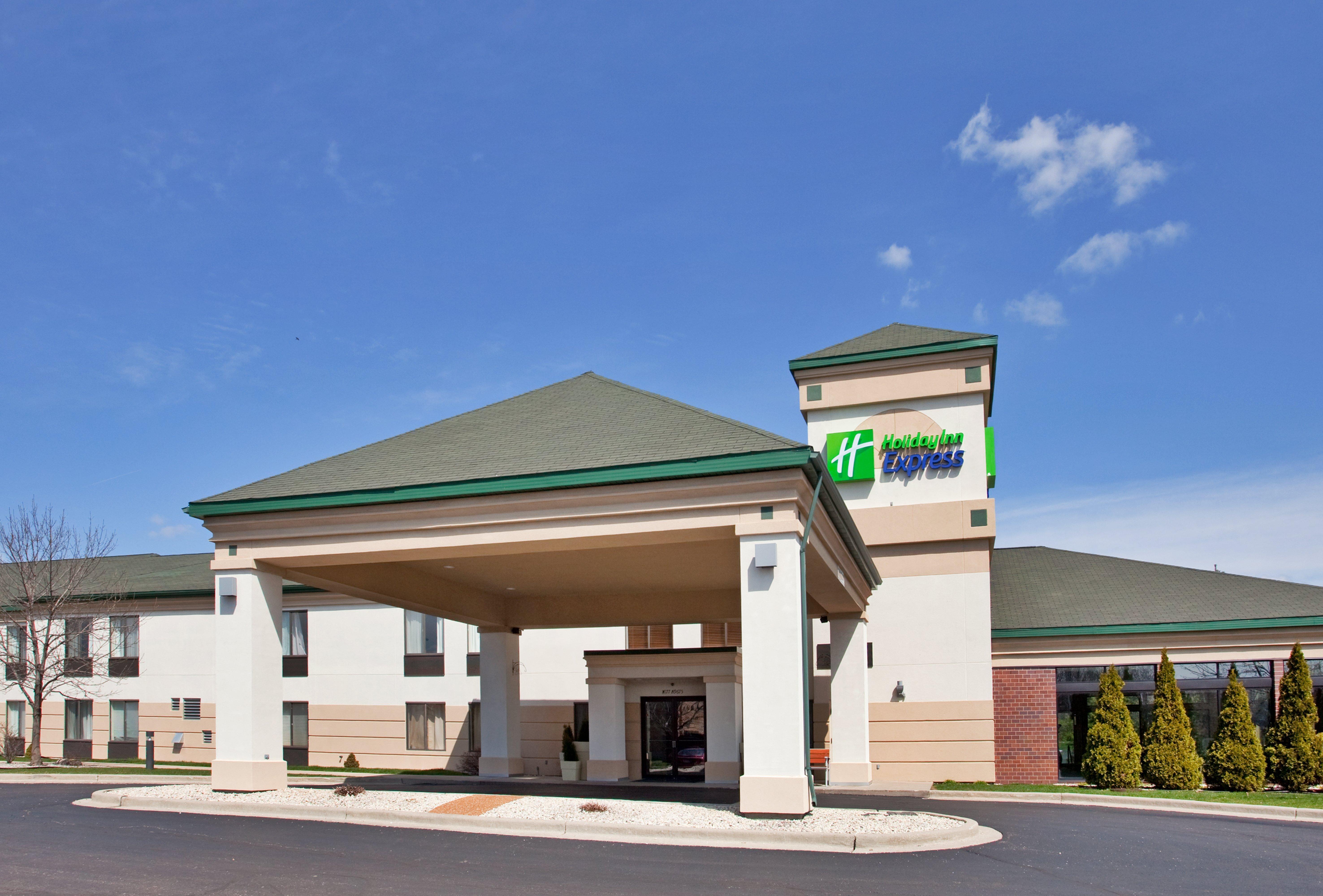 Holiday Inn Express Hotel Germantown - Northwest Milwaukee, An Ihg Hotel Zewnętrze zdjęcie