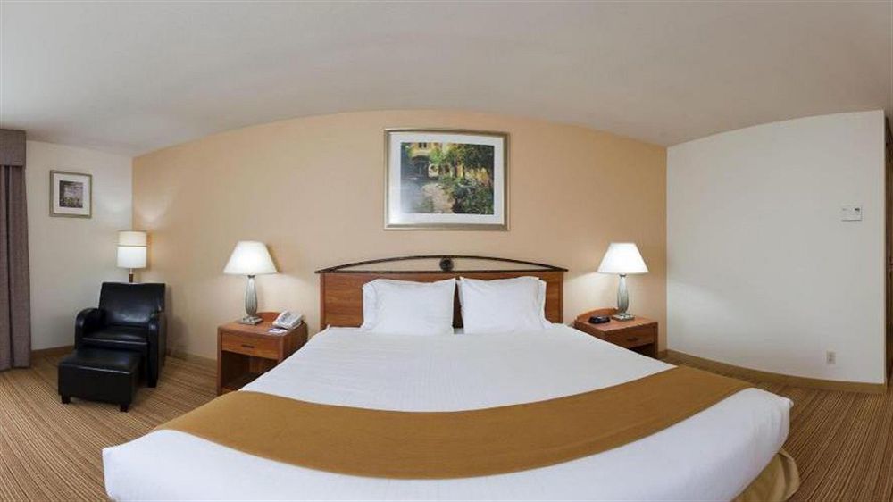 Holiday Inn Express Hotel Germantown - Northwest Milwaukee, An Ihg Hotel Zewnętrze zdjęcie